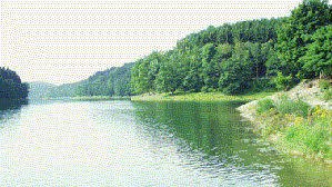 Das Foto zeigt eine Ansicht der Aggertalsperre