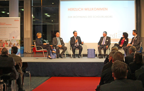 Bei der Oberbergischen Talkrunde ging es um die Chancen und Herausforderungen für die Region hinsichtlich MINT und technischen Berufen. (Foto: OBK)