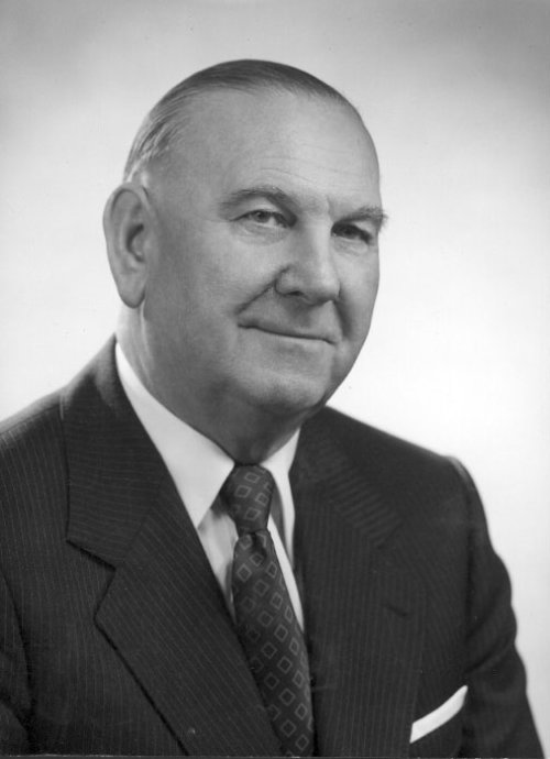 Der ehemalige Oberkreisdirektor Dr. Friedrich-Wilhelm Goldenbogen (Foto: Heimatbildarchiv des Oberbergischen Kreises)