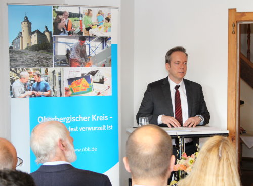 Kreisdirektor Klaus Grootens ging auf die Bedeutung der PBS für die Menschen im Oberbergischen Kreis ein. (Foto: OBK)