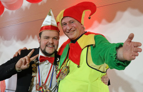 Wastl Roth-Seefried von den Karnevalsfreunden Schönenbach kam als Hofnarr auf Schloss Homburg (Foto: OBK)