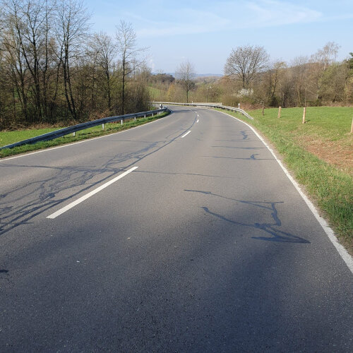 K 19 wird im Bereich vom Industriegebiet Klause Richtung Lindlar saniert. (Foto: OBK)