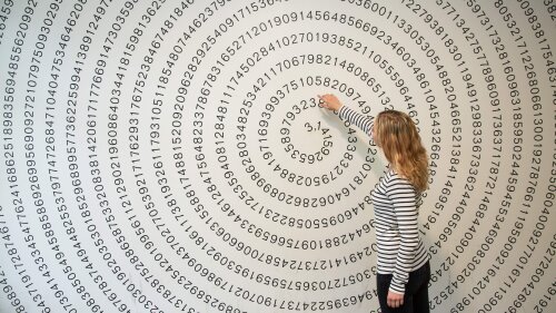 Kreativ und spielerisch: Mathematik zum Anfassen bietet die neue Sonderausstellung auf Schloss Homburg in Nümbrecht. (Foto: Mathematikum/Rolf K. Wegst) Kreativ und spielerisch: Mathematik zum Anfassen bietet die neue Sonderausstellung auf Schloss Homburg in Nümbrecht. (Foto: Mathematikum/Rolf K. Wegst)