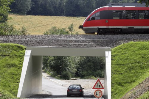 Wer verreist, sollte sich vorher medizinisch beraten lassen, u.a. zum nötigen Impfschutz (Foto:OBK)