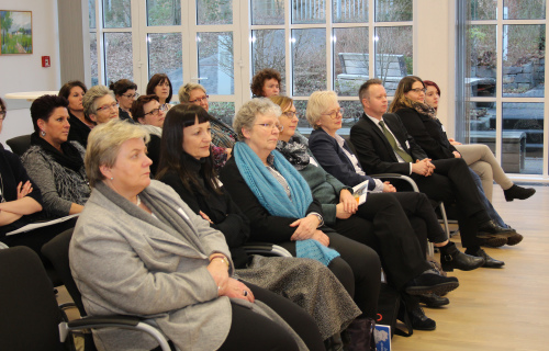 Zur Präsentation im Hohenzollernbad konnten interessierte Gäste begrüßt werden. (Foto: OBK)