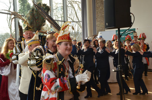 Polonaise durch die Neue Orangerie. (Foto: OBK)