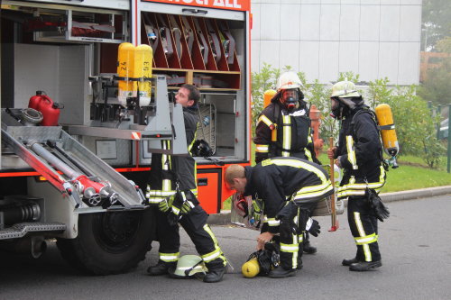 Ankunft der ersten Einsatzkräfte. (Foto: OBK)