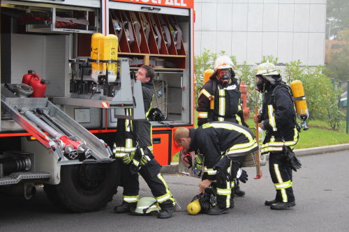 Ankunft der ersten Einsatzkräfte. (Foto: OBK)