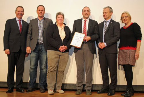 Scheel darf sich ebenfalls Golddorf 2017 nennen (Foto: OBK).