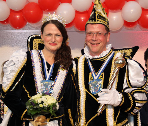 Prinzessin Benne und Prinz Markus II. führen in dieser Session - auch musikalisch - die KG Tolle Elf Wildberg an. (Foto: OBK)