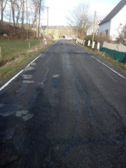 Ab Montag den 27.04.2020 werden punktuelle Schadstellen auf den Kreisstraßen 11 und 30 saniert. (Foto: OBK)