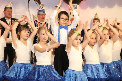Kleine Karnevalisten ganz groß: Die Bielsteiner Lollipops. (Foto:OBK) 