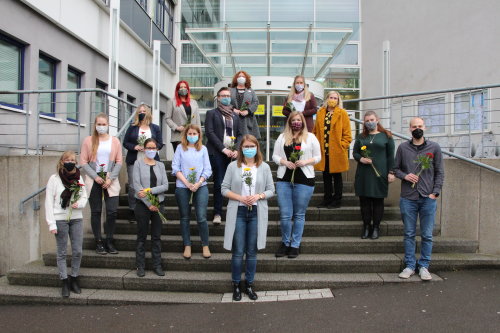 Bereits am 30.10.2020 wurden 13 Lehrkräfte an Oberbergischen Schulen neu eingestellt. (Foto: OBK)