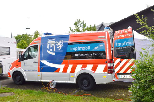 Als Impfmobil dient ein KTW. (Foto: OBK)