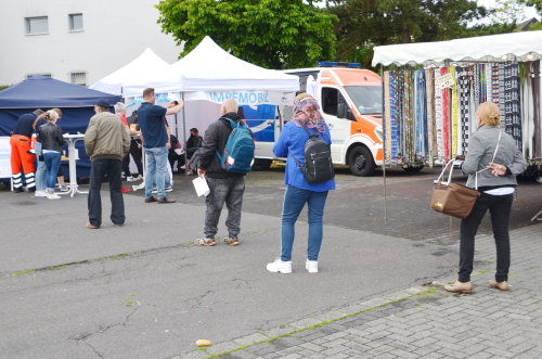 Die Besucherinnen und Besucher des Vieh- und Krammarkts nutzten das Impfangebot. (Foto: OBK)