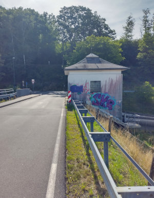 Während der umfangreichen Bauarbeiten wird die K 12 auf dem Beverdamm voll gesperrt. (Foto: OBK)