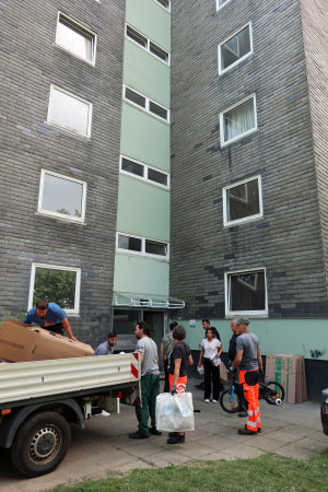 Das Mehrfamilienhaus auf dem Hackenberg musste geräumt werden. (Foto: OBK)