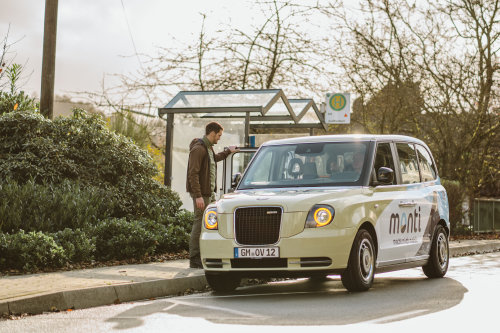 "monti macht mobil": flexibel und in Ergänzung zu den OVAG-Buslinien (Foto: OVAG/OBK) 
