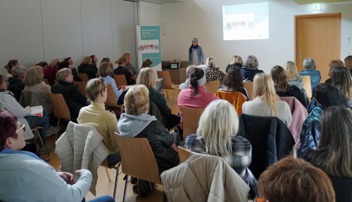 Großes Interesse zeigten die Teilnehmer der Informationsveranstatlung. (Foto: OBK)