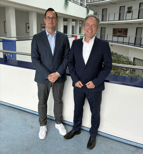 Landrat Klaus Grootens empfing den Landrat des Ennepe-Ruhr-Kreises Jan Schaberick. (Foto: OBK)