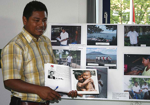 Luis Enrique Barahona berichtete von seiner beruflichen Entwicklung, ermöglicht durch ein Stipendium (Foto: OBK)