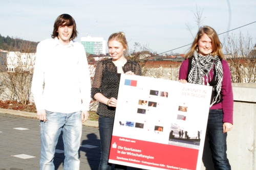Schüler des Filmteams, v.l.n.r.: Dennis Döring (Bensberg), Jette Klimmeck (Königswinter) und Sarah Klees (Gummersbach). (Foto: OBK)