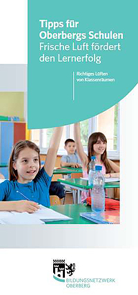 Titelseite des Flyers des Bildungsnetzwerkes Oberberg "Tipps für Oberbergs Schulen - Frische Luft fördert den Lernerfolg" 