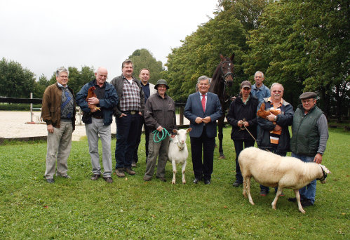 Die Kreistierschau auf dem Falkenhof bietet ein buntes Programm. (Foto: OBK)