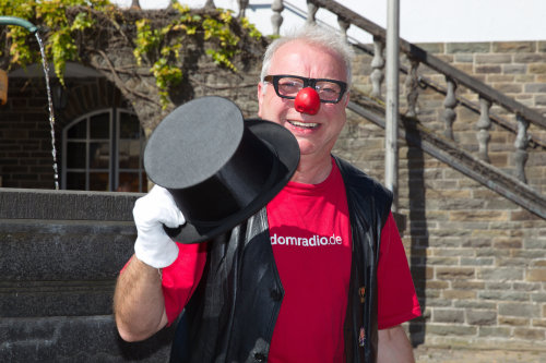 Diaclown Willibert Pauels mit Zylinder statt Melone (Foto:OBK)