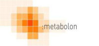 Mehrere Orange-rote Quadrate aneinander und übereinander 