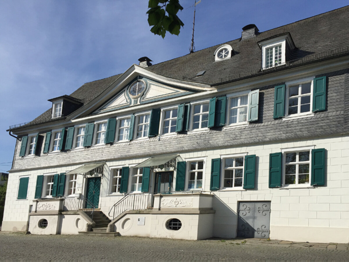 Baumhof_Front_Ansicht