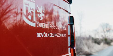 Beschriftung auf Fahrzeug Bevölkerungsschutz