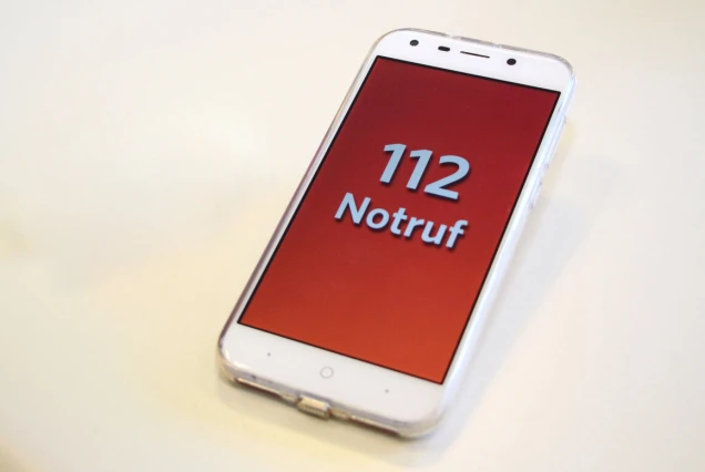 Handy mit Notruf 112