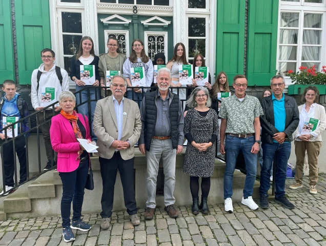 Verleihung des Sozialführerscheins der Ehrenamtsinitiative Weitblick des Oberbergischen Kreises an Schülerinnen und Schüler in Radevormwald