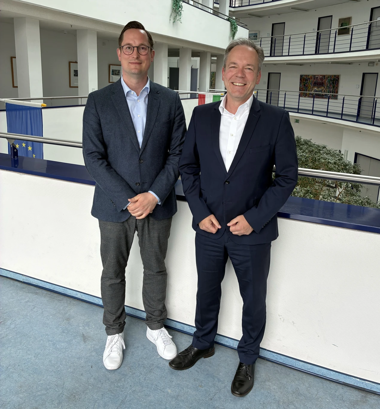 Landrat Klaus Grootens empfing den Landrat des Ennepe-Ruhr-Kreises Jan Schaberick. (Foto: OBK)