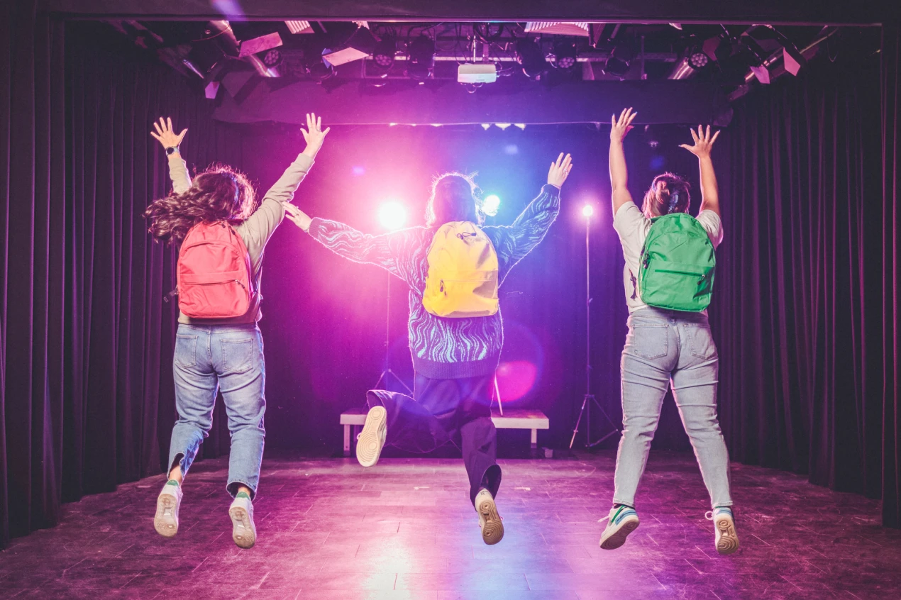 Bunt und kreativ: Insgesamt 26 Projekte bietet der Kulturrucksack in diesem Jahr im Oberbergischen Kreis. (Foto: OBK/Joachim Gies)
