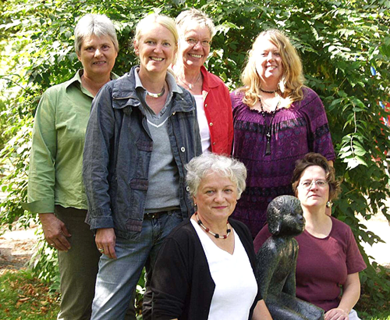 Beraten in Oberberg schwangere Frauen (v.l.): Iris Chromow und Christine Gelfarth (AWO), Waltraud Pütz (Caritas), Ingrid Großhans (Gesundheitsamt), Heike Jungermann und Jutta Ringsdorf (donum vitae).(Foto: privat)