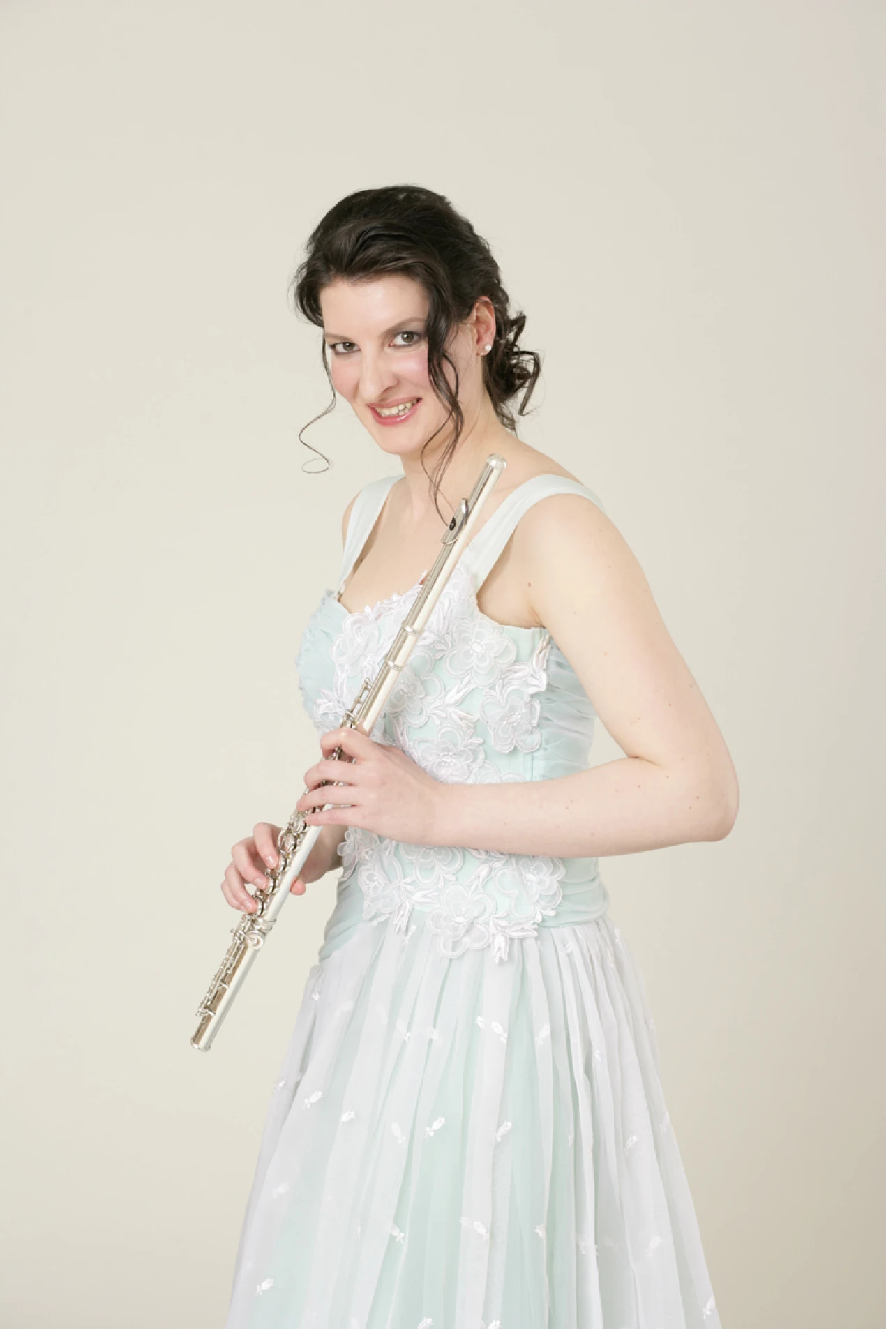 Flötistin Ulrike Anton gibt regelmäßig Konzerte in Europa, China und den USA als Solistin und Kammermusikerin. (Foto: Ulrike Anton)