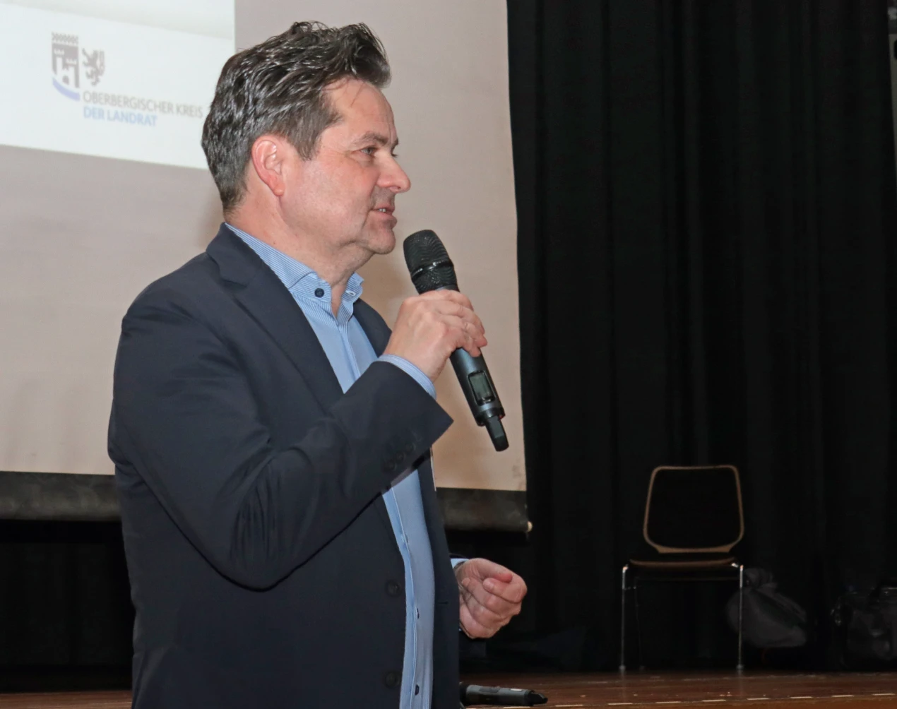 Wiehls Bürgermeister Ulrich Stücker ist Sprecher der Bürgermeisterinnen und Bürgermeister und in der Steuerungsgruppe Mobilität aktiv. (Foto: OBK)