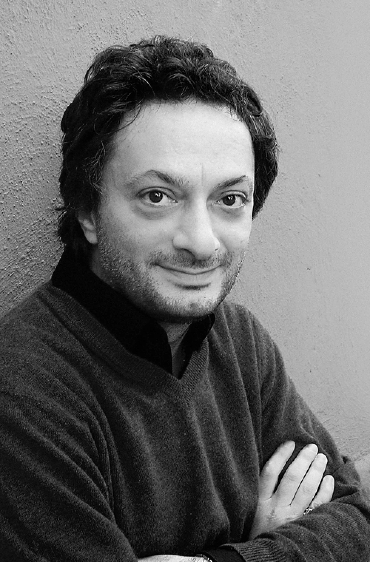 Feridun Zaimoglu liest aus seinem Roman "Leyla". (Foto: Britta Rating)