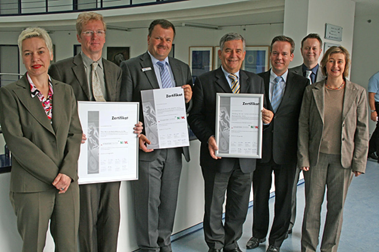 Handwerkskammer, Industrie- und Handelskammer sowie Wirtschaftsförderung und GTC beraten im Startercenter Oberberg Gründer. (Foto: OBK)