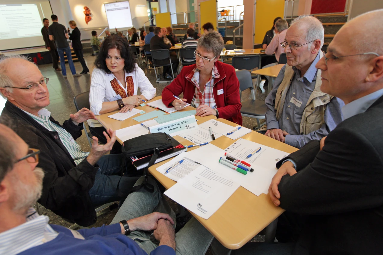 "Wovon sollen wir leben?" war eine der zentralen Fragen beim Bürgerdialog der KVHS. (Foto: OBK)