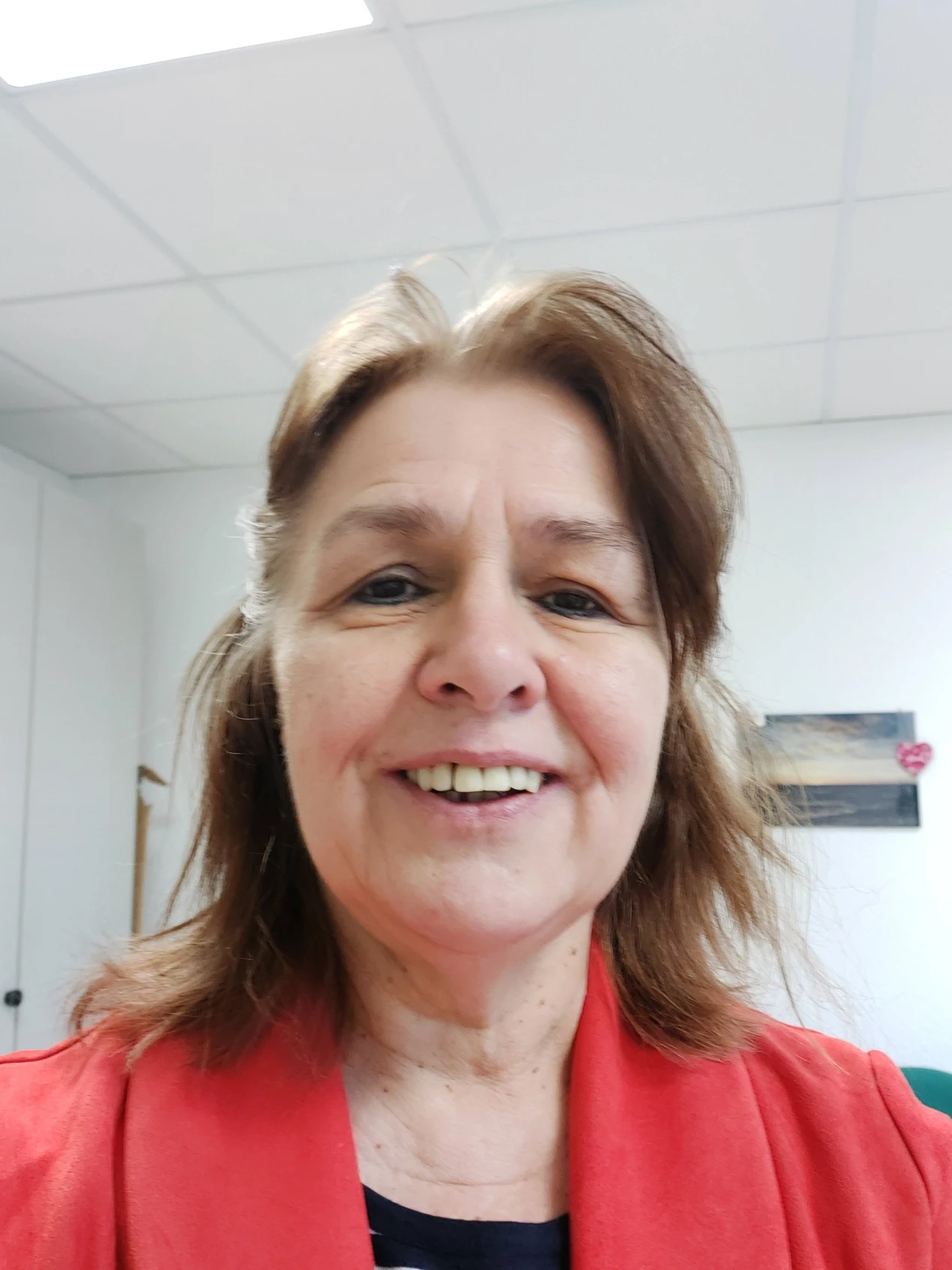 Elke Bergmann (Senioren- und Pflegeberaterin Wiehl): "Ich lasse mich impfen, weil unser altes Leben nur wieder möglich wird, wenn wir möglichst alle geimpft sind." (Foto: Privat)