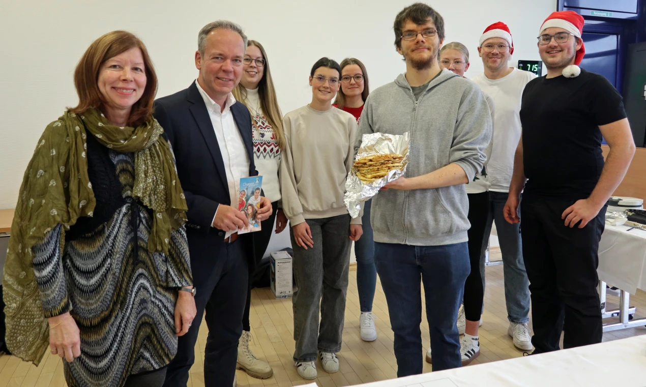 Kreisdirektor Klaus Grootens hatte zur Gründung des Pflegenetzwerks eingeladen. Er wird u.a. auch als Beisitzer im Vorstand des Vereins tätig. (Foto: OBK) 