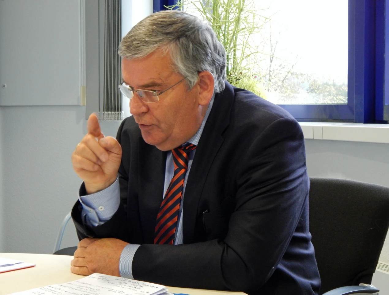 Von einem guten und seriös kalkulierten Haushalt spricht Landrat Hagen Jobi. (Foto: OBK)