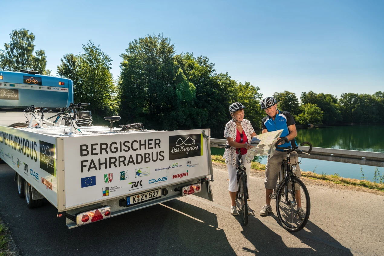Wer auch weitere Entfernungen zu Fuß oder mit dem Rad zurücklegen möchte, kann den FahrradBus bequem als Shuttle für Hin- beziehungsweise Rückfahrt nutzen. (Foto: Dominik Ketz)