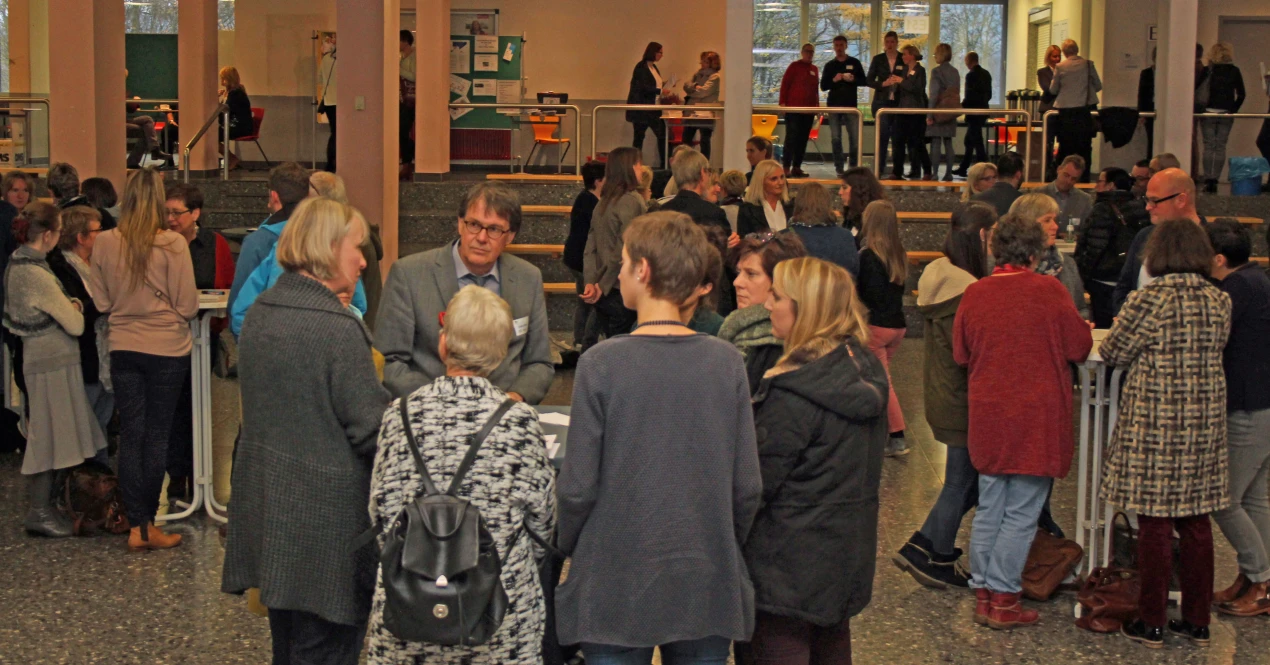 Sprache verbindet! - Unter diesem Arbeitstitel fanden sich die Akteure auf der Bildungs- und Integrationskonferenz zusammen (Foto: OBK).