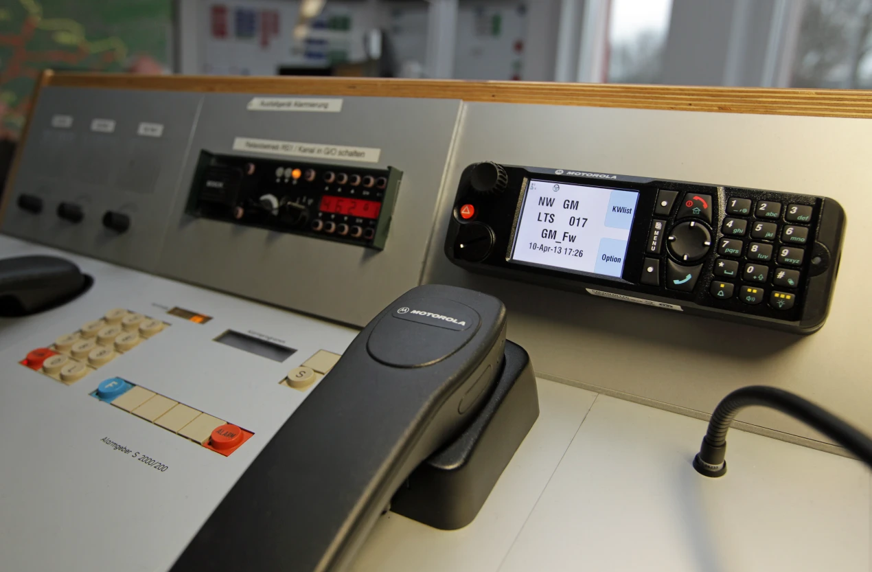 Von der analogen (links) zur digitalen Technik (rechts)(Foto:OBK) 
