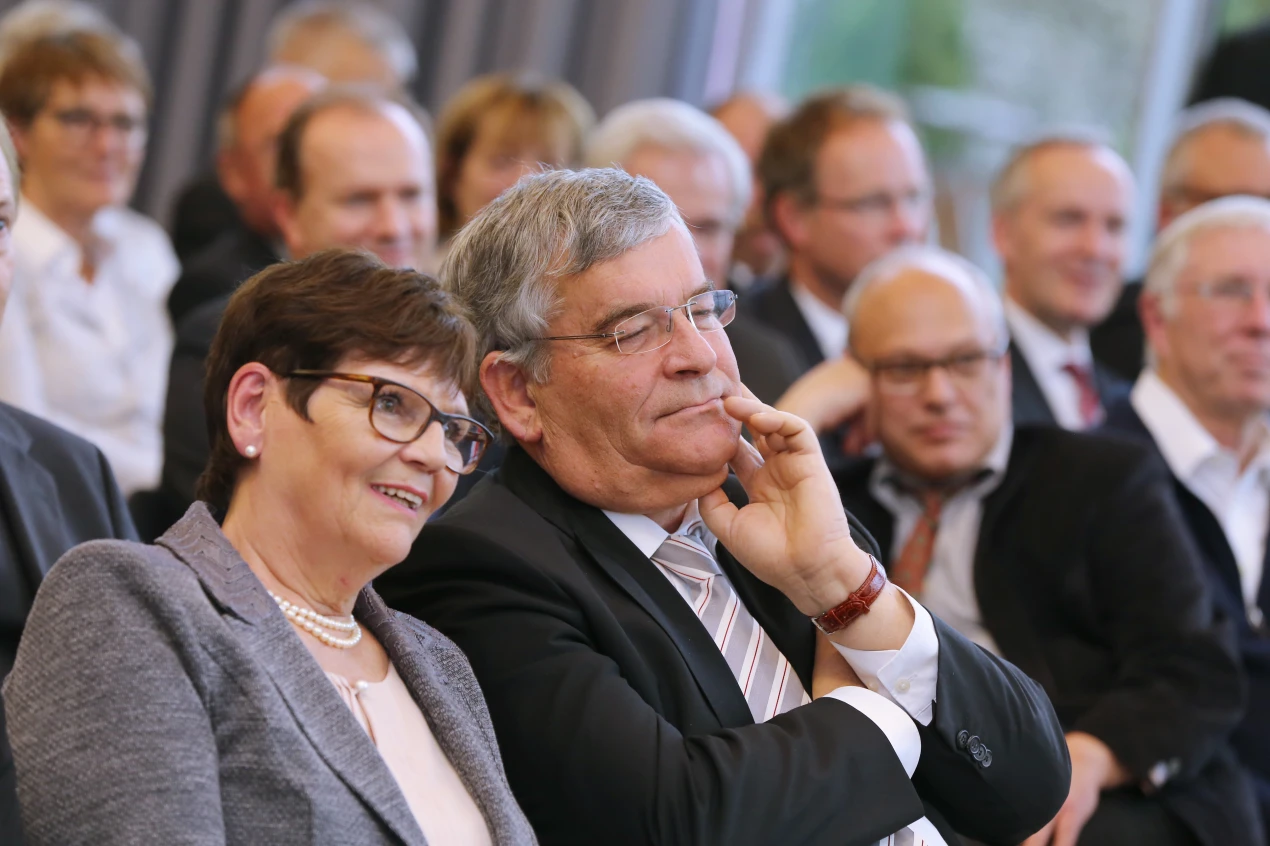 Der Lob für Geleistetes ging nicht nur an Hagen Jobi, sondern auch an seine Frau Anne-Marie Jobi. (Foto: OBK)