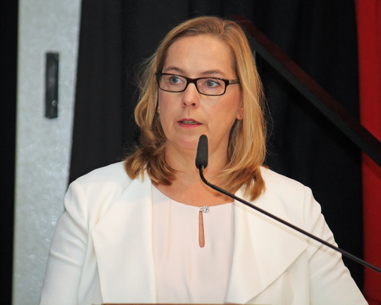 Die Leiterin des Gesundheitsamtes des Oberbergischen Kreises Kaija Elvermann wünscht sich, dass die Arbeit mit Flüchtlingen auch als Chance begriffen wird. (Foto: OBK)